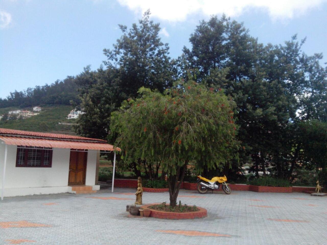 Magic Mist Resort Ooty Exterior photo